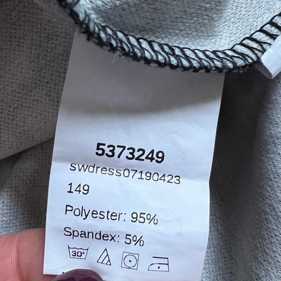 🌸SHEIN BLACK AND WHITE PLAID MINI DRESS W/ ADJUSTABLE SPAGHETTI STRAPS SIZE XS - Picture 5 of 7